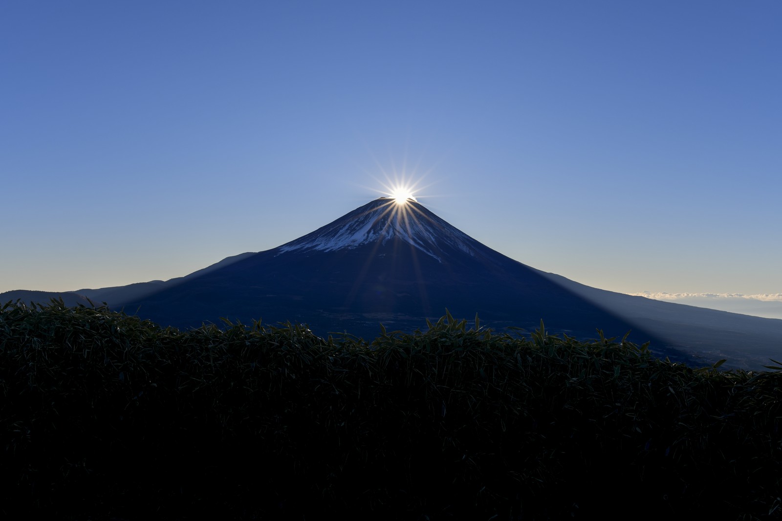山梨県　竜ヶ岳　富士山